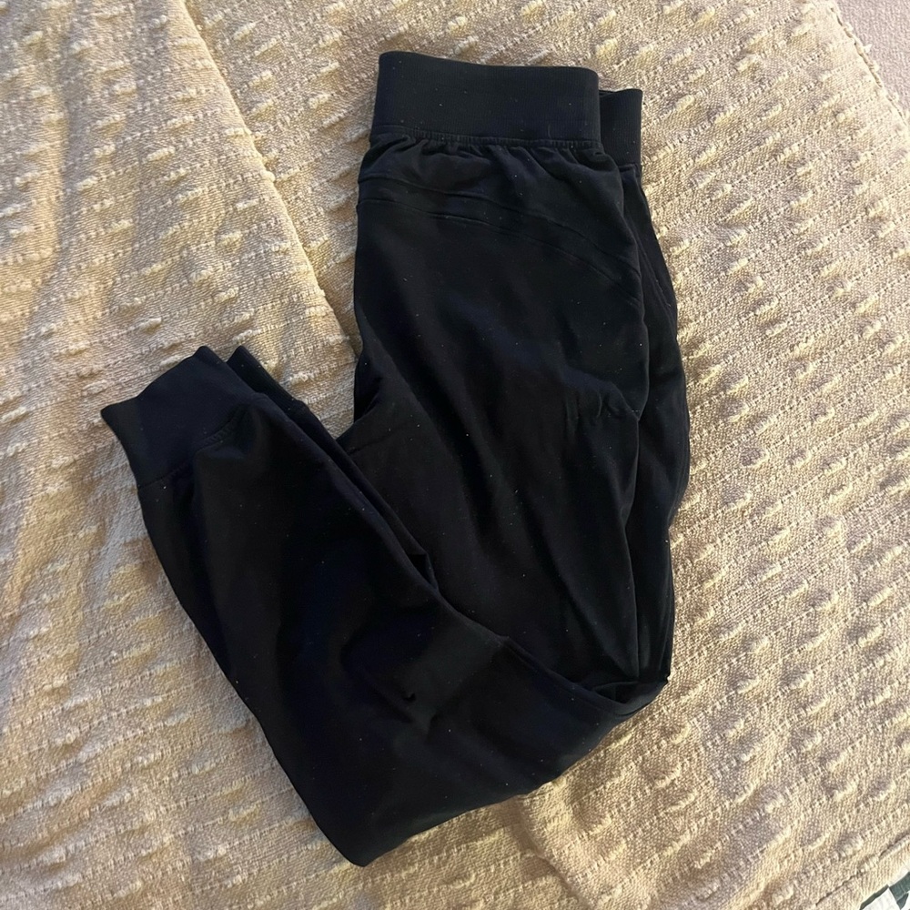 Lululemon Joggers 25”